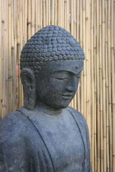 Artikelbild 4 des Artikels “Sitzender Buddha, 75cm hoch, antikisiert “